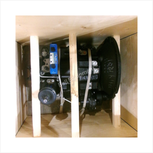 JCB334/Y1221 - TRANSMISSION,3DX